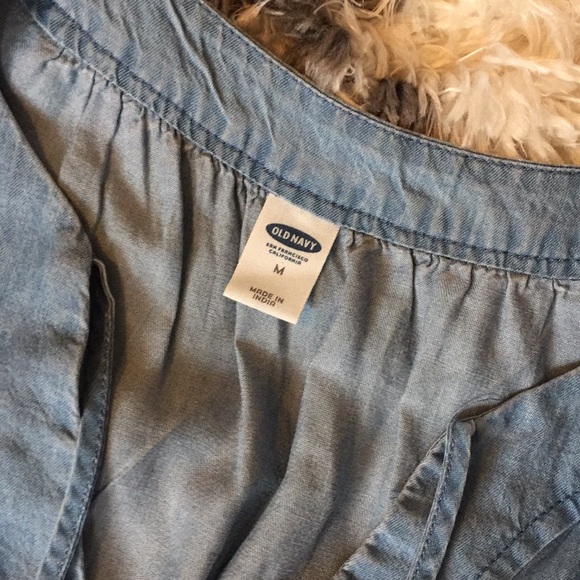 Old Navy tank - Picture 3 of 3